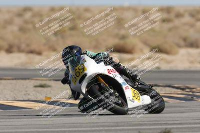 media/Oct-04-2025-CVMA (Sat) [[408bcdd6e4]]/Race 10-Amateur Supersport Middleweight/
